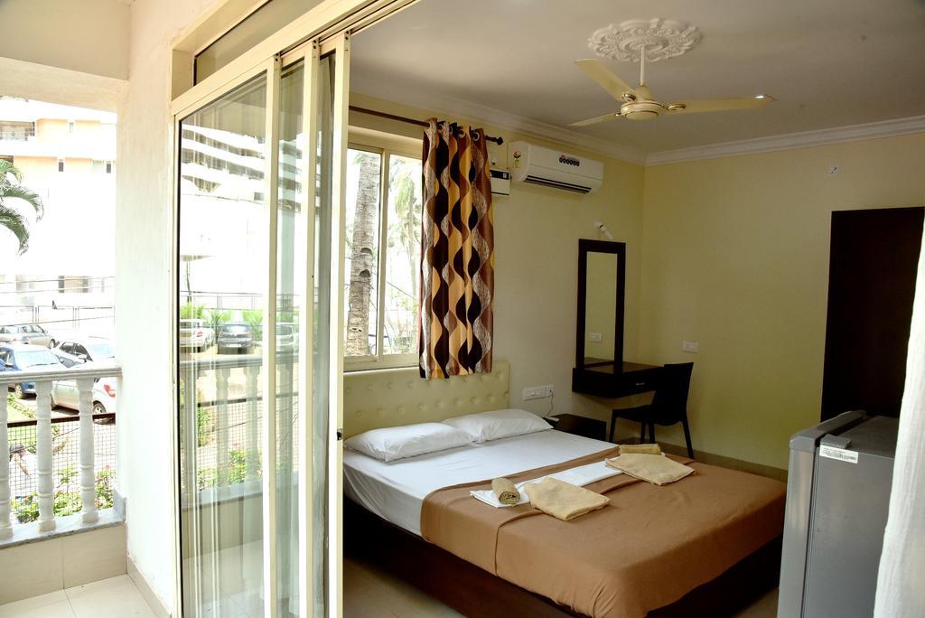 Jolans Guest House Bogmalo Bagian luar foto
